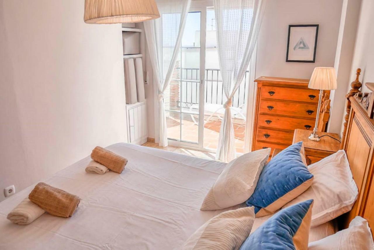 Beautiful Apartment Private Roof Terrace Nerja Dış mekan fotoğraf