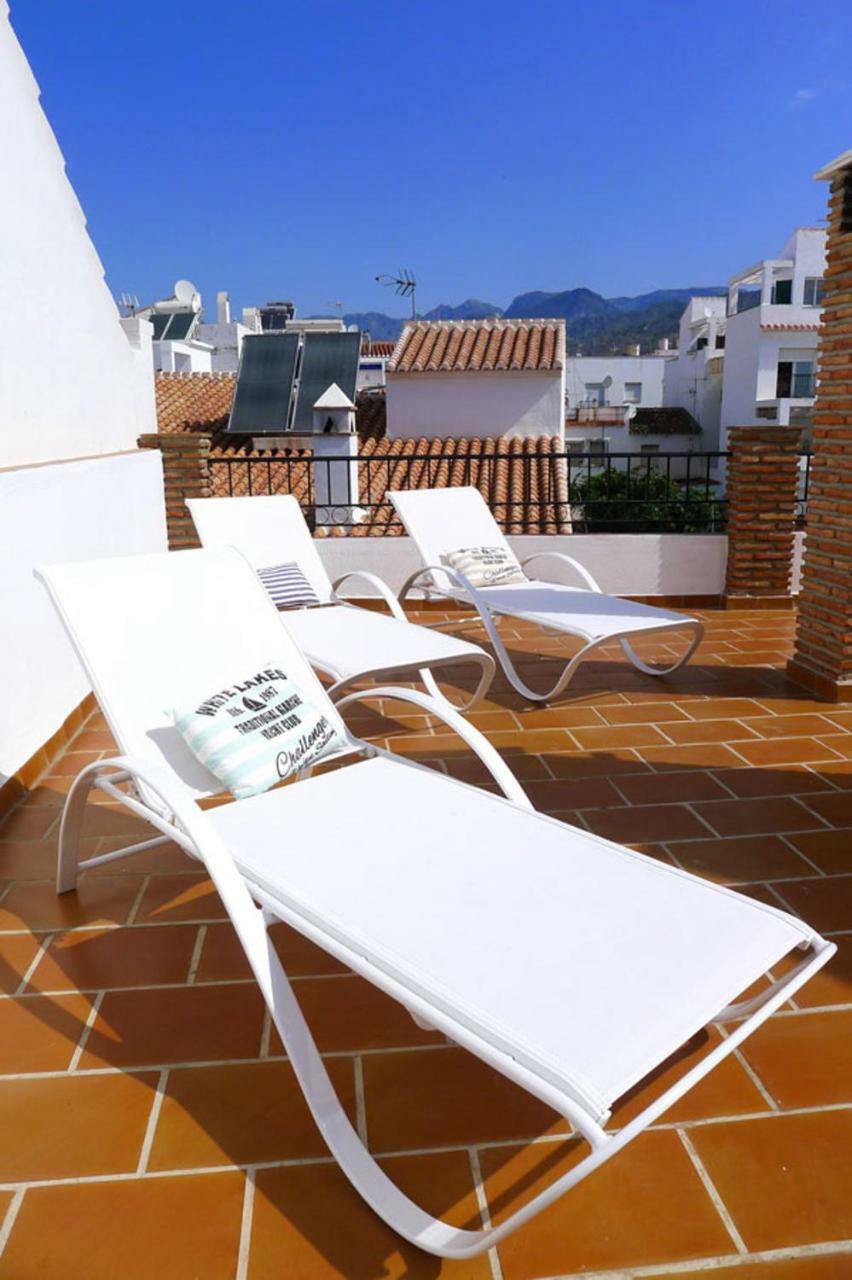 Beautiful Apartment Private Roof Terrace Nerja Dış mekan fotoğraf